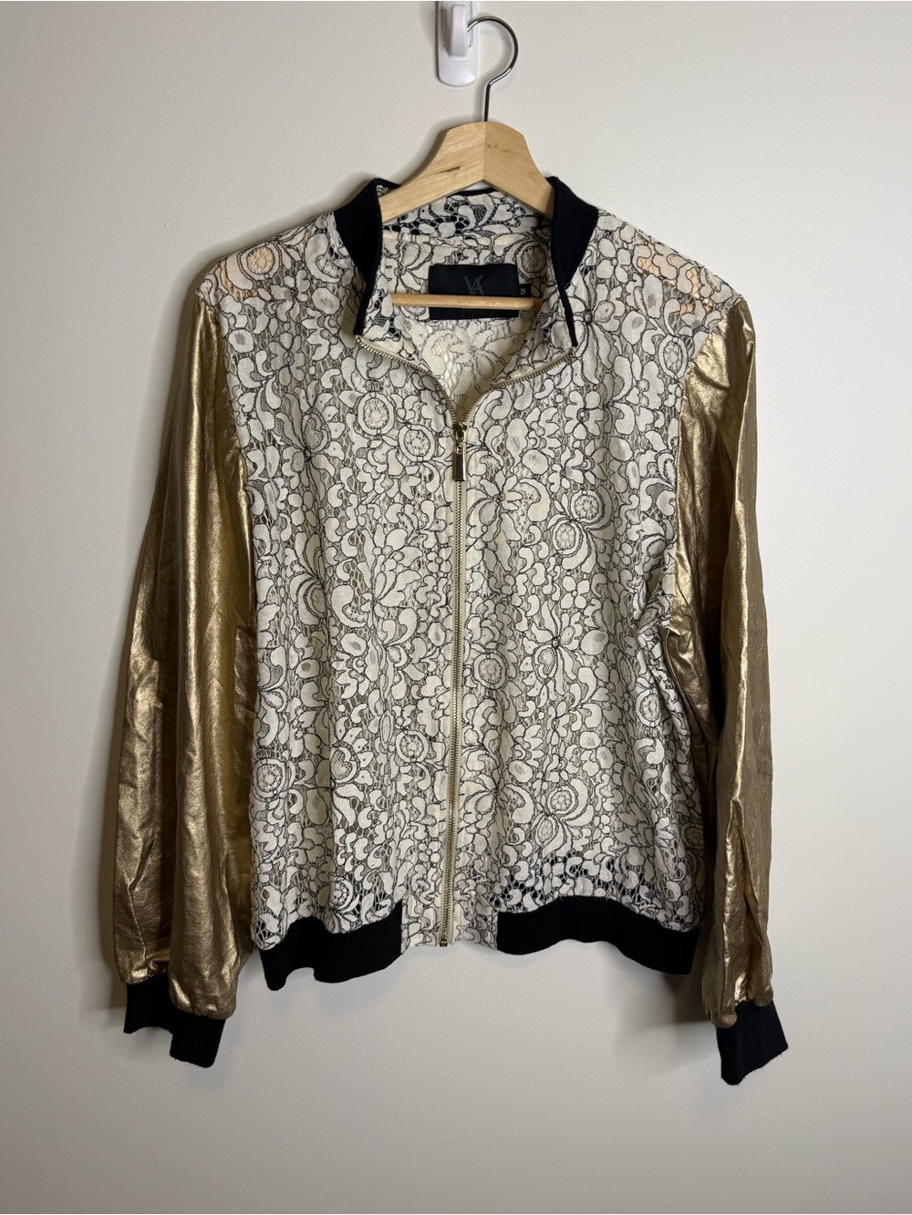 Vanessa alexandria lace bomber Jacket Gold Metallic Sleeves made in Italy 1x